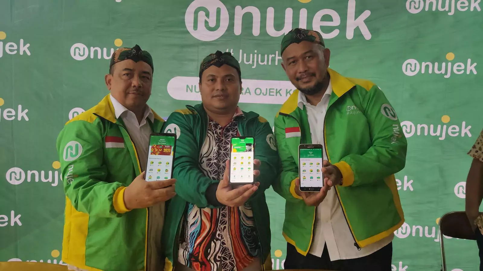 Ojek Online Nujek