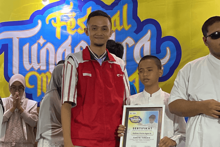 Ojek Online ACI Bantu Tunanetra