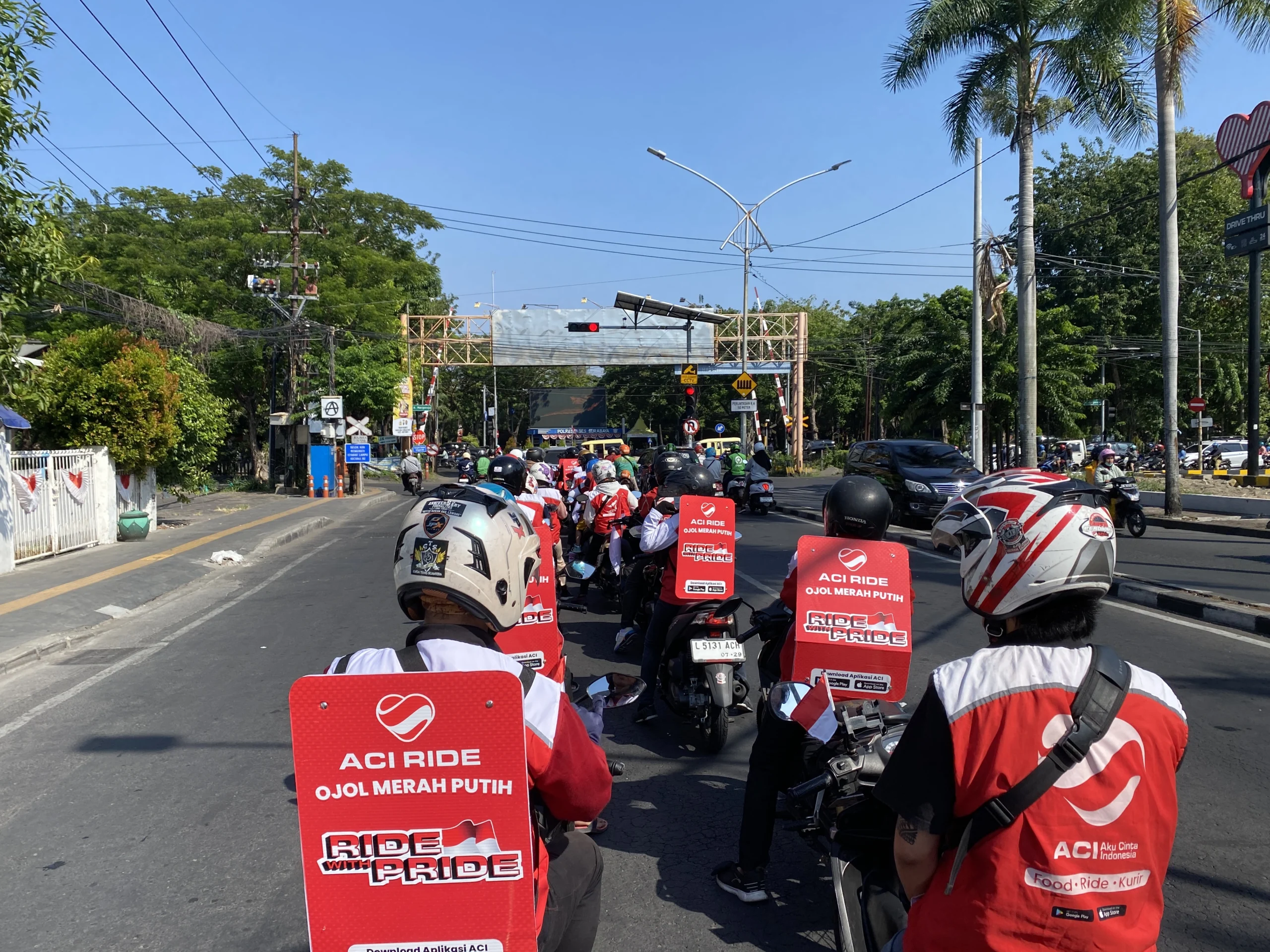 Demo ojol surabaya ACI