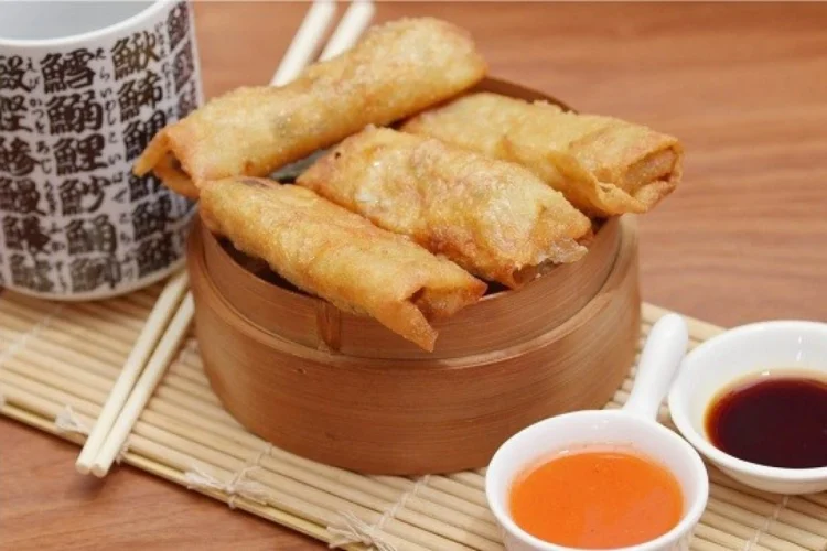 Lumpia udang gacoan