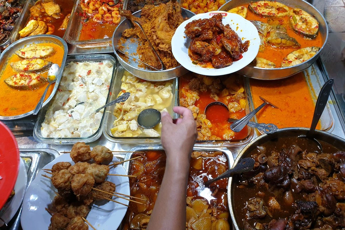 Makan Prasmanan