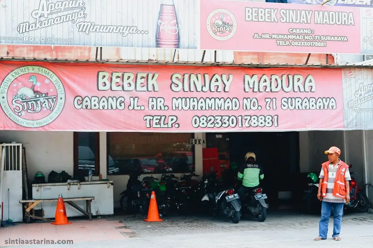 Bebek Sinjay